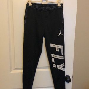 Air Jordon boys joggers